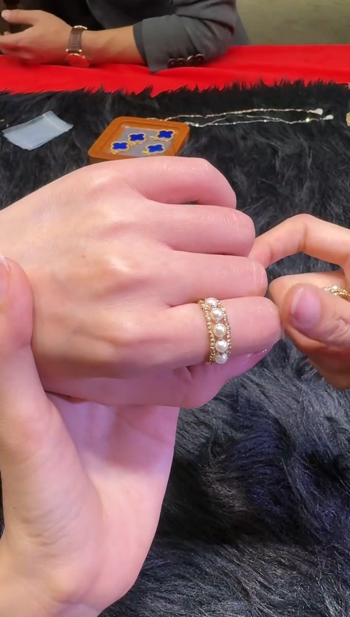 【闪购商品】淡水珍珠/18K金镶嵌1007572/069/多样性发/1件