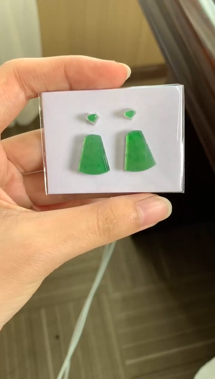【闪购商品】定制翡翠未镶嵌裸石（镶嵌定制）