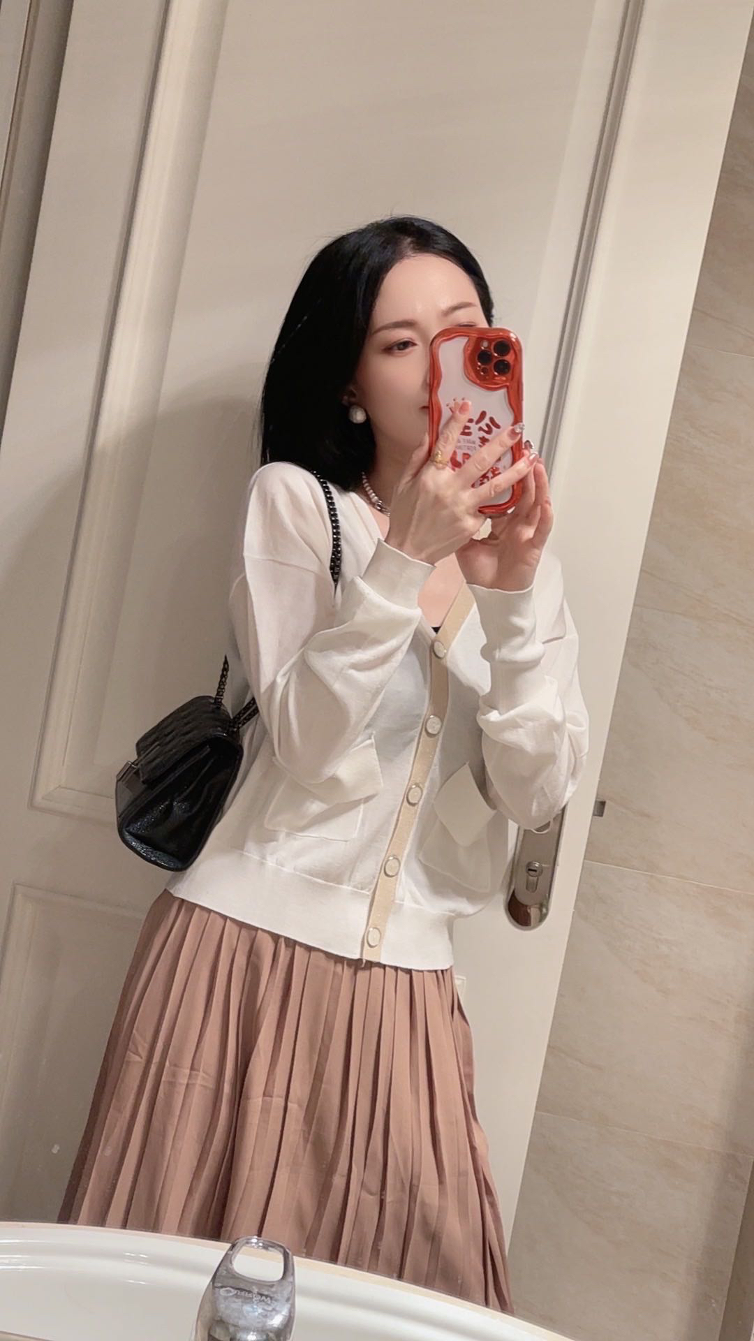 品牌折扣女装~下单找相对应的价格~备注好编号