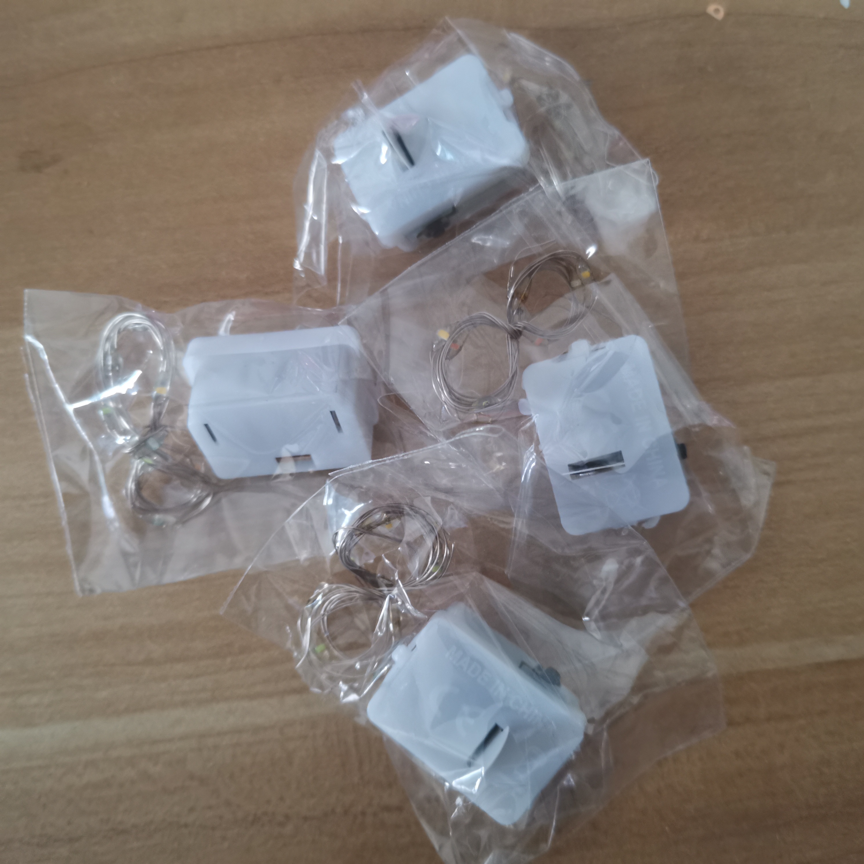 diy手工玩具led灯线礼盒灯带闪发光网红花束装饰灯串烘焙蛋糕灯条