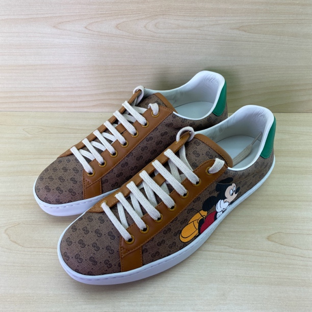 未使用 GUCCI/古驰 迪斯尼联名米老鼠双G互扣老花满印板鞋