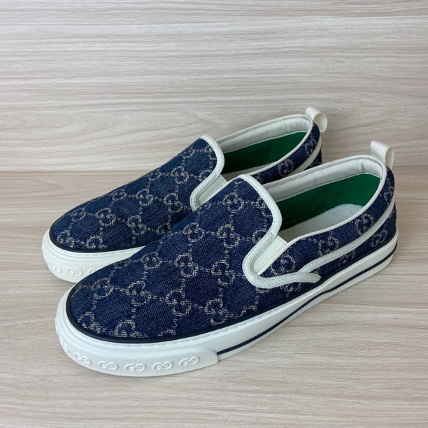 未使用 GUCCI/古驰 古驰双G互扣满印丹宁牛仔蓝一脚蹬/休闲男士