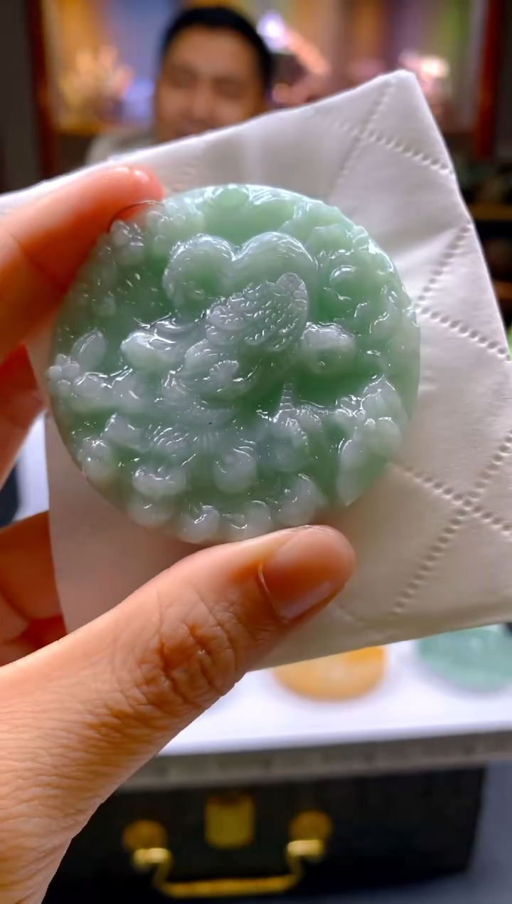 【闪购商品】定制翡翠未镶嵌翡翠LB012