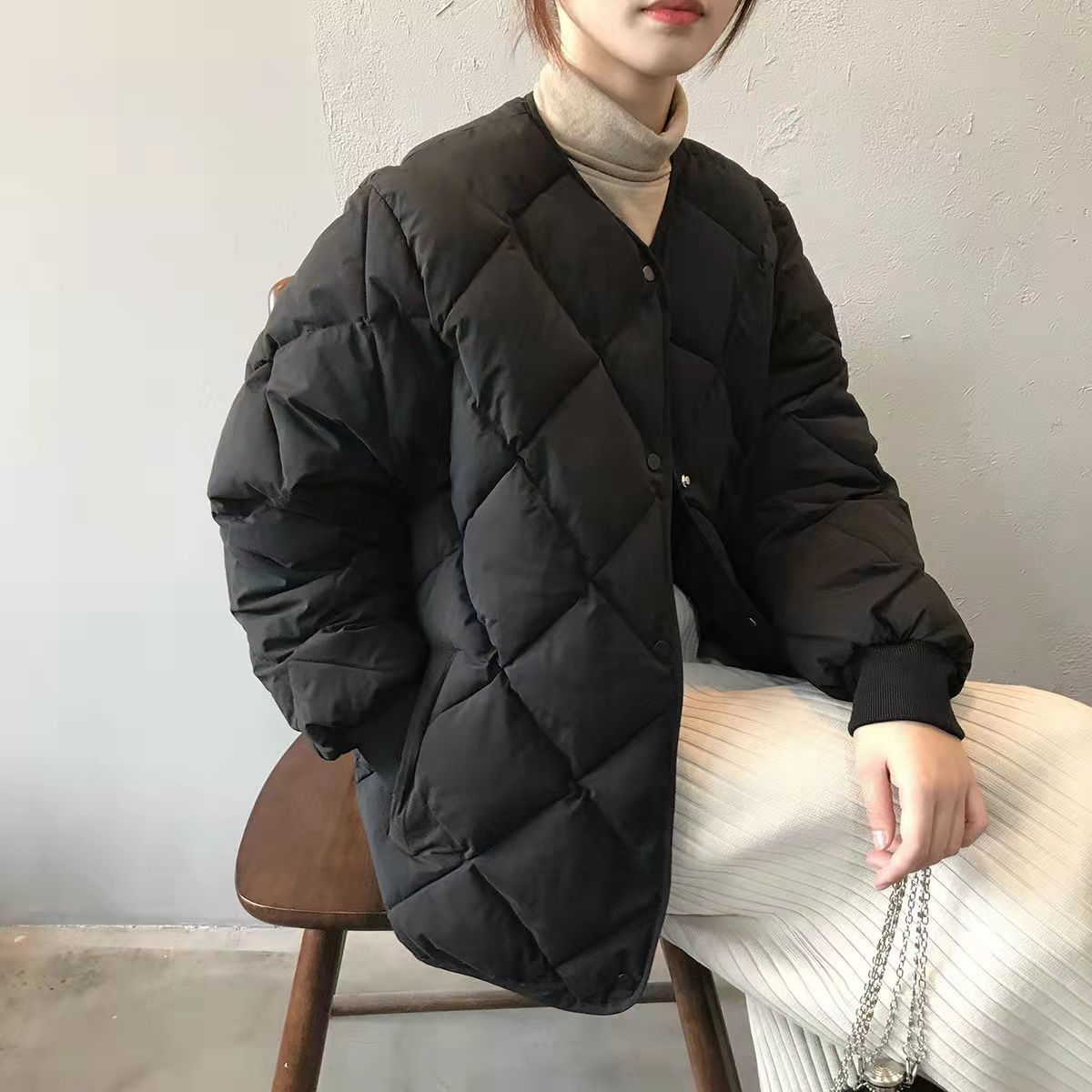 艾莱依新款菱格羽绒服女冬季2023年新款面包服爆款羽绒服无领羽绒