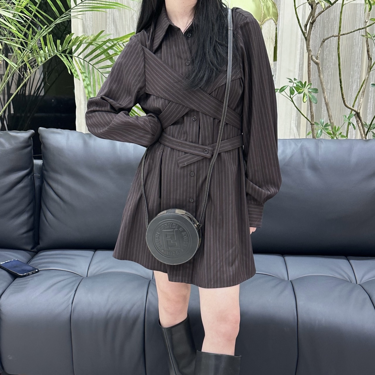 90新 FENDI/芬迪  圆饼 老花拼黑皮 /公价 10200