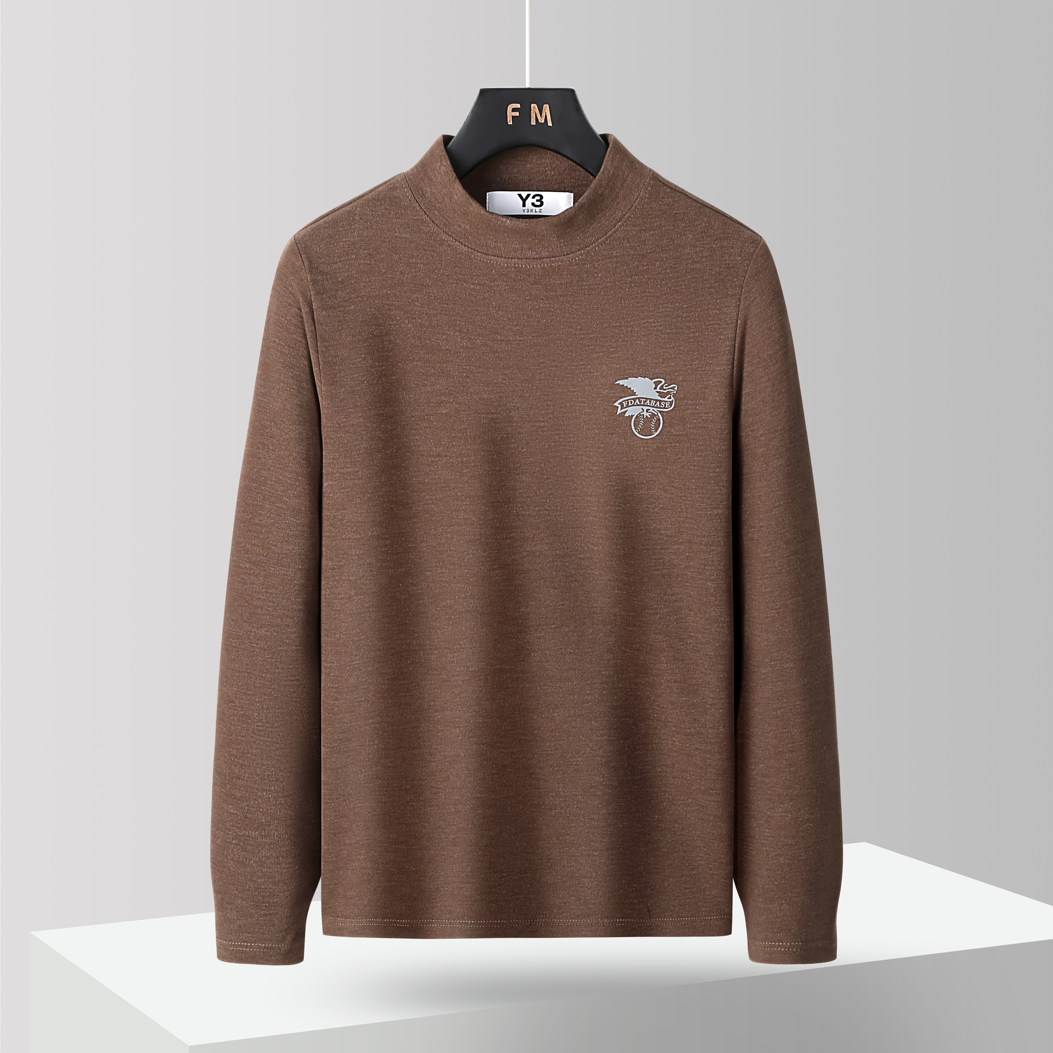 欧品汇男款轻奢秋冬款时尚百搭小标德荣打底衣保暖长袖休闲男装