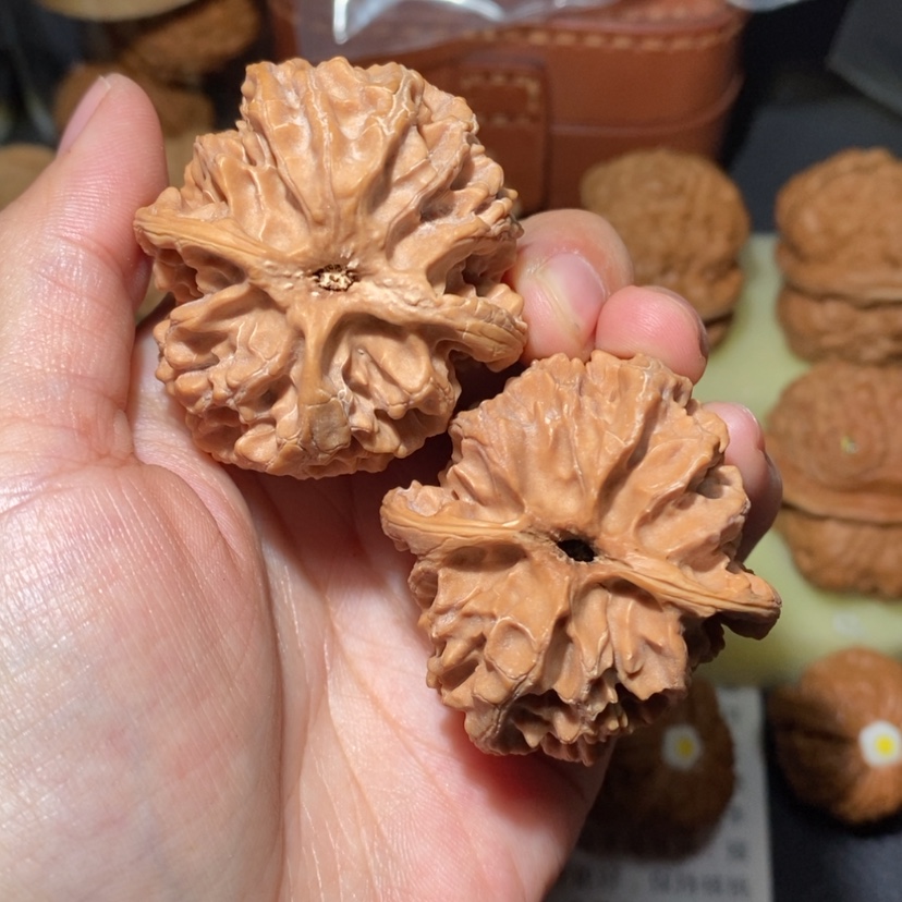 【闪购商品】文玩核桃吊坠40苹果老树不打药