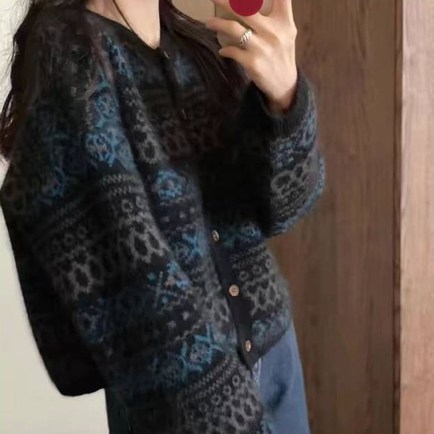 S·Y·C【法式温柔风】100纯山羊绒提花加厚开衫外套女CYR240163