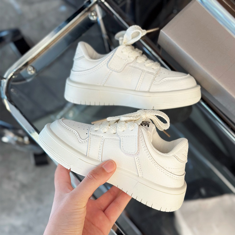 2023秋冬新款儿童时尚小白鞋男童百搭潮鞋女童真皮韩版运动板鞋子