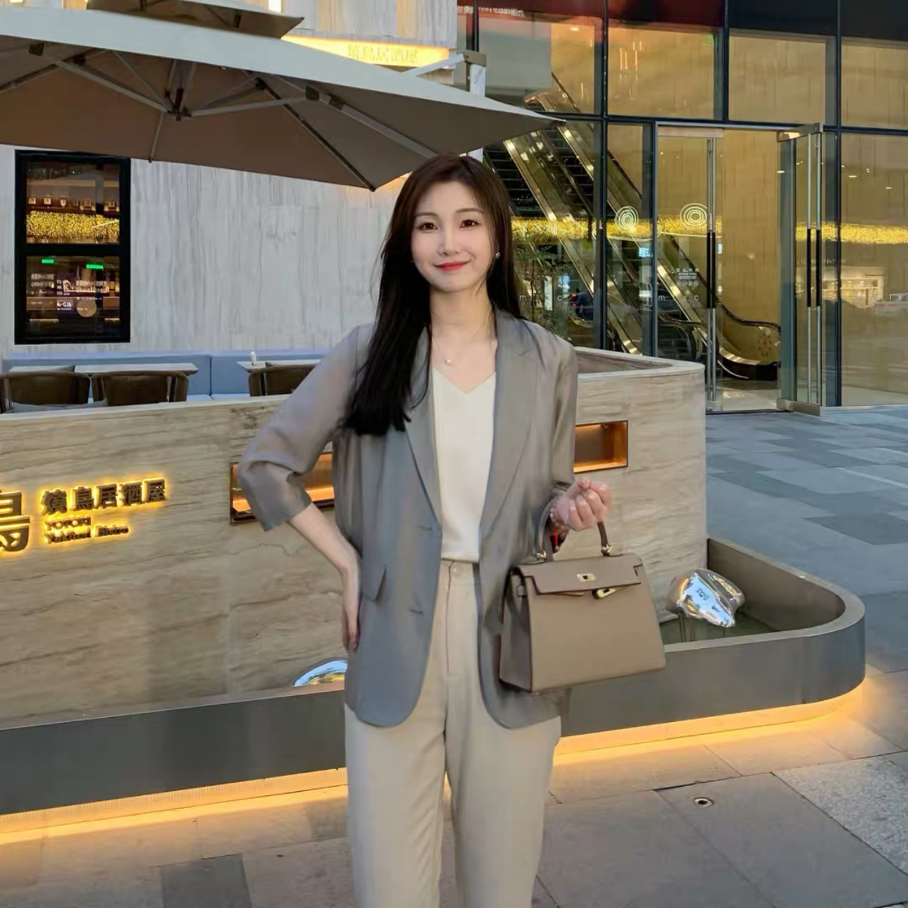 捡漏款！线下298！天丝薄款西装外套女新款休闲宽松七分袖上衣301