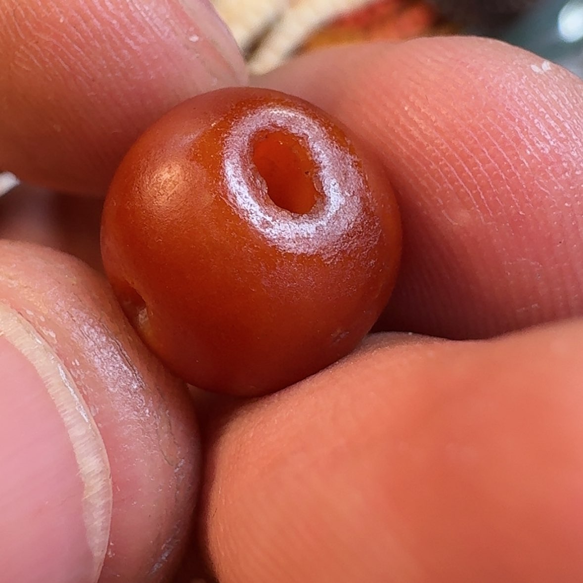 【闪购商品】琉璃颈饰T****N