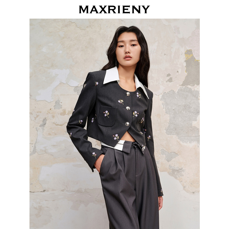 MAXRIENY法式田园刺绣宽肩短款西装外套格雷系穿搭