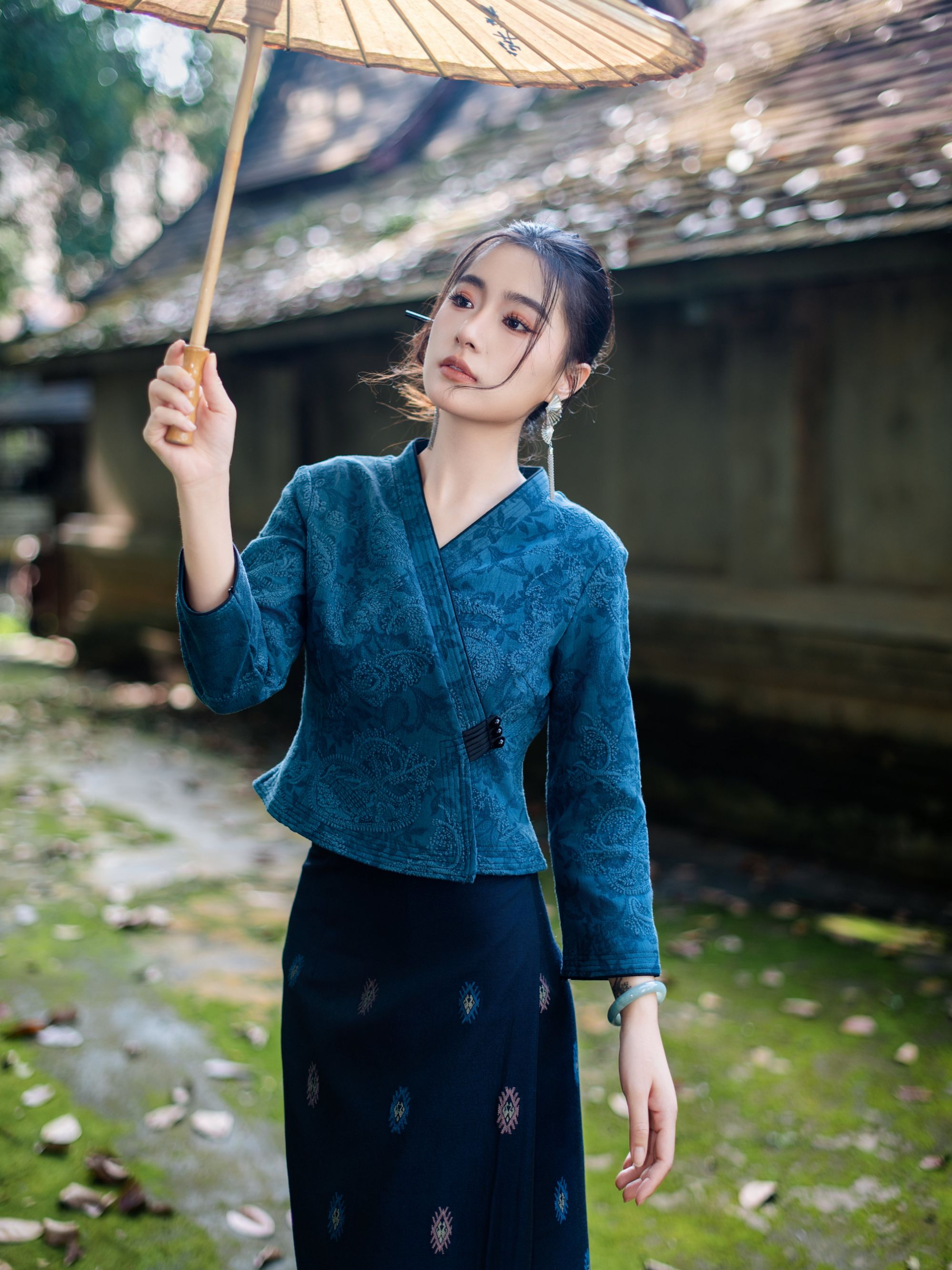 玉家人2025年最火傣装（曼勉）小个子穿搭复古傣族服装套装秋冬春节