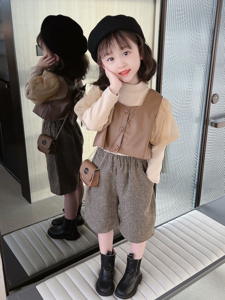 哆哆童装宝宝秋装时髦套装儿童皮马甲三件套小童阔腿裤女童岁6网