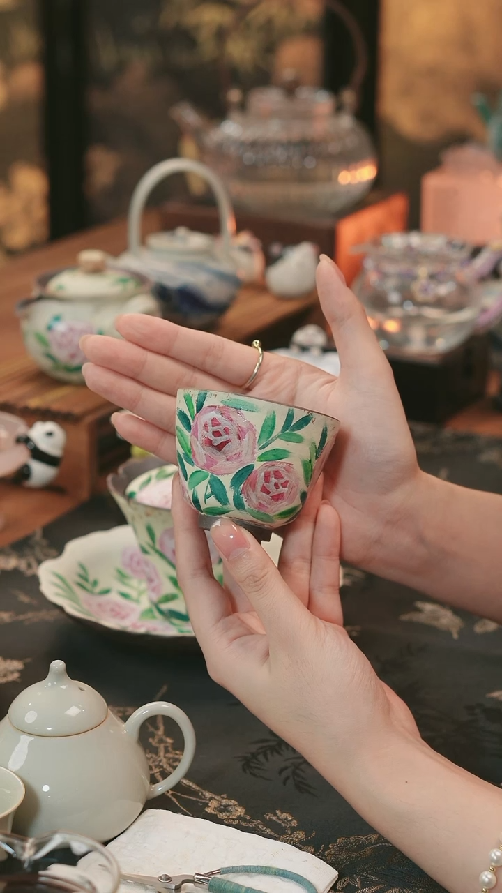 【闪购商品】原矿手绘玫瑰主人杯新品福利价