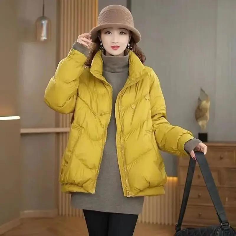 冬季新款反季新款2023韩版服女短款宽松时尚面包服小个子白鸭绒