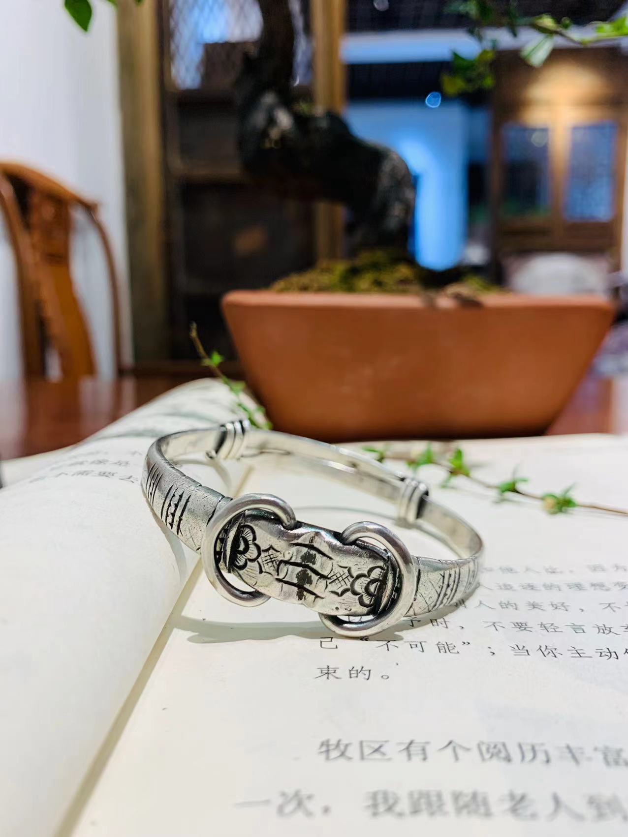 足银手镯 清代老银大权在握推圈镯手镯百搭复古银色镯子手工时尚