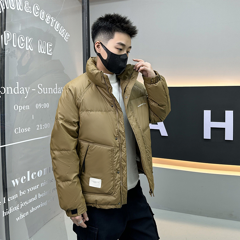 男士羽绒外套轻薄男款休闲百搭立领纯色羽绒衣