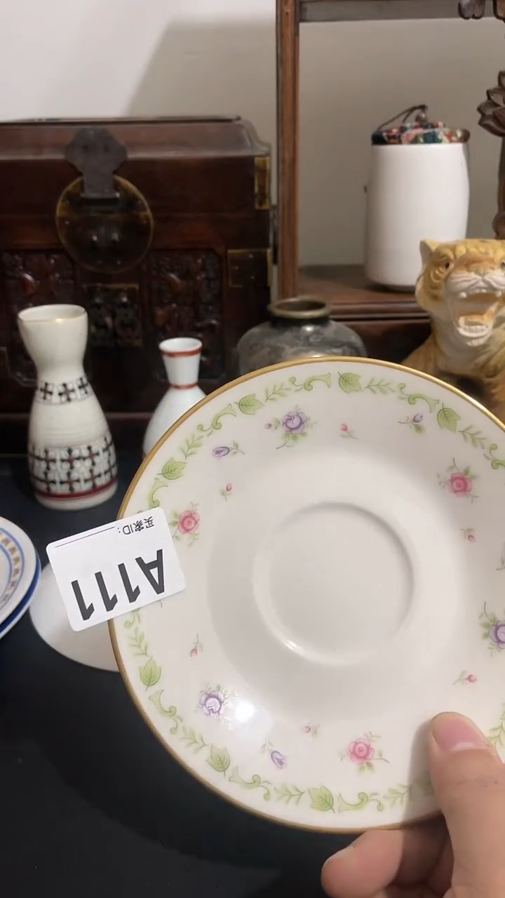 【闪购商品】密胺摆件565456