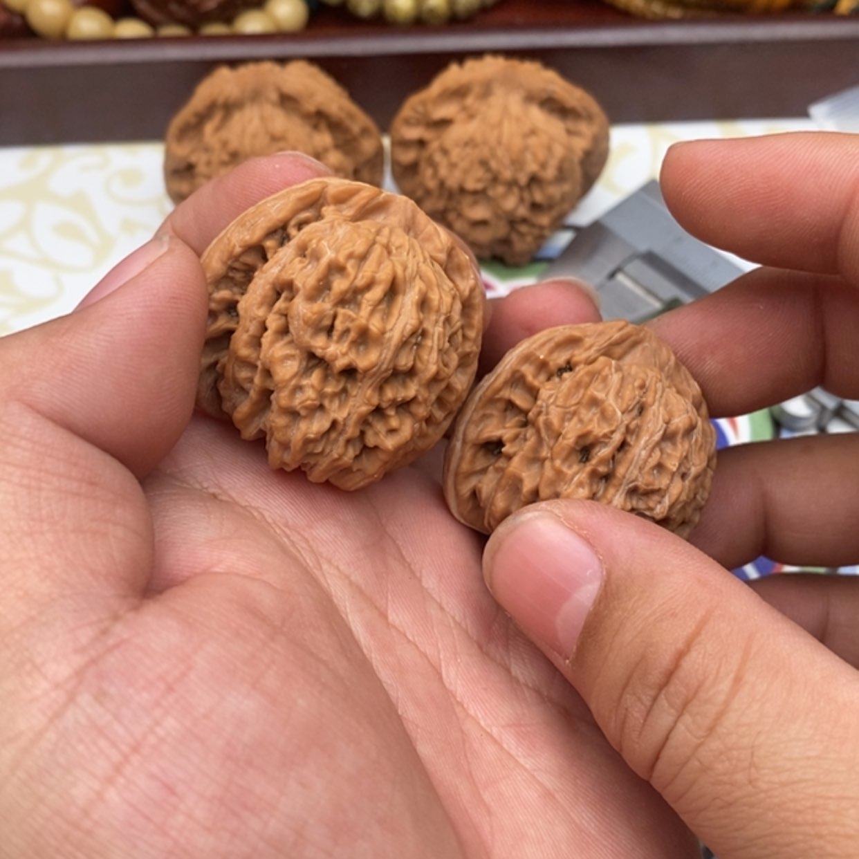 【闪购商品】文玩核桃把件不****人