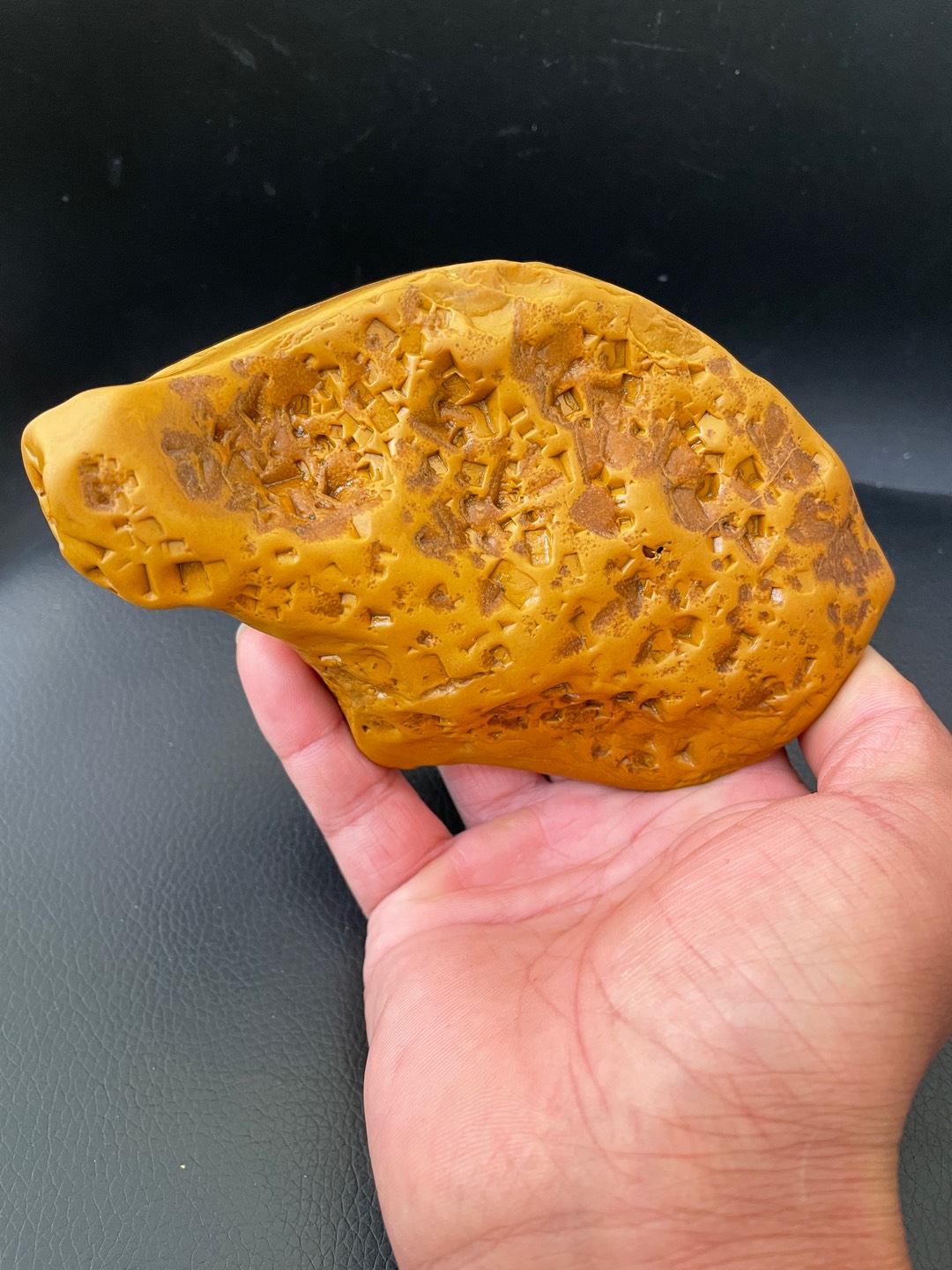 江西，信江河流域黄蜡石，摆件，奇石，观赏石