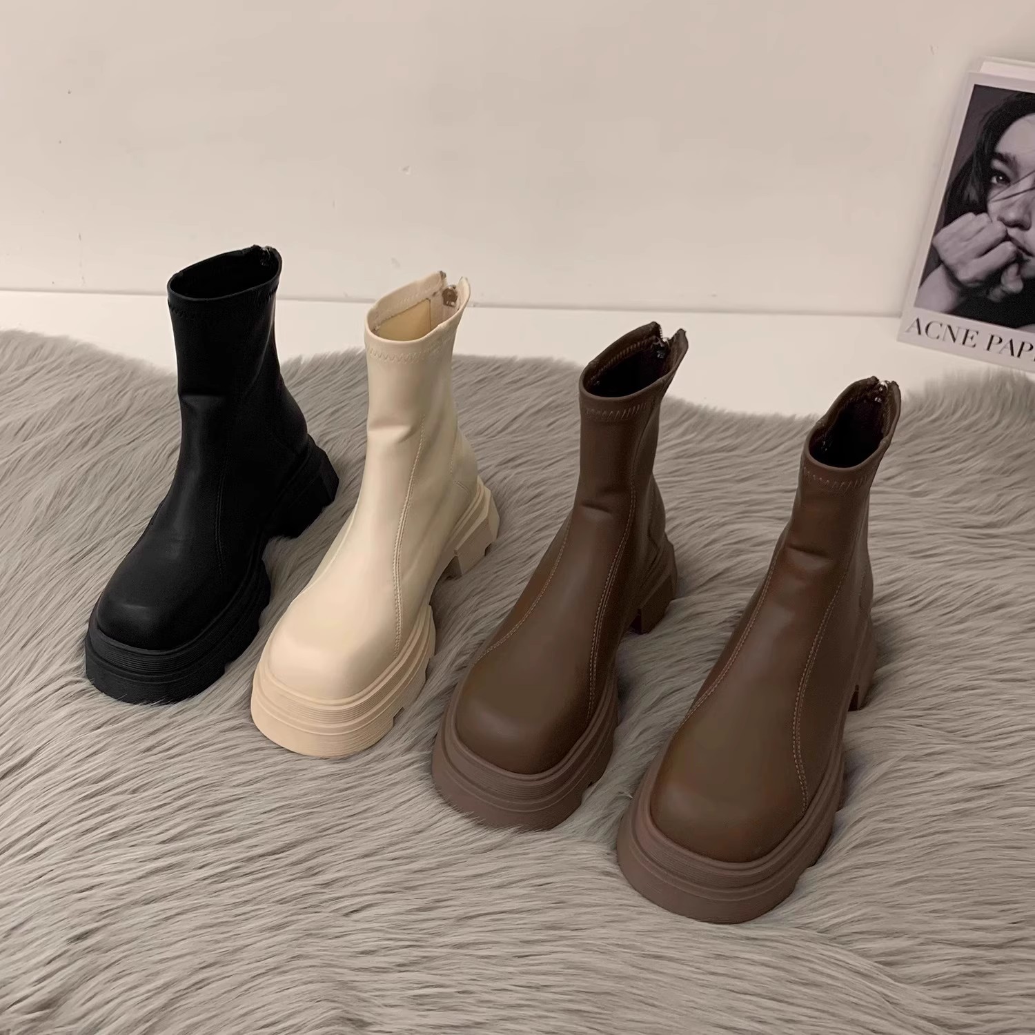 厚底马丁靴女靴子2023年新款秋冬季加绒踝靴瘦瘦靴法式韩系小短靴