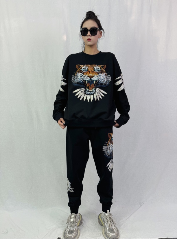 TIGER MAX潮牌男女同款超重工彩钻大翅膀卫衣WY23057/卫裤KU23555