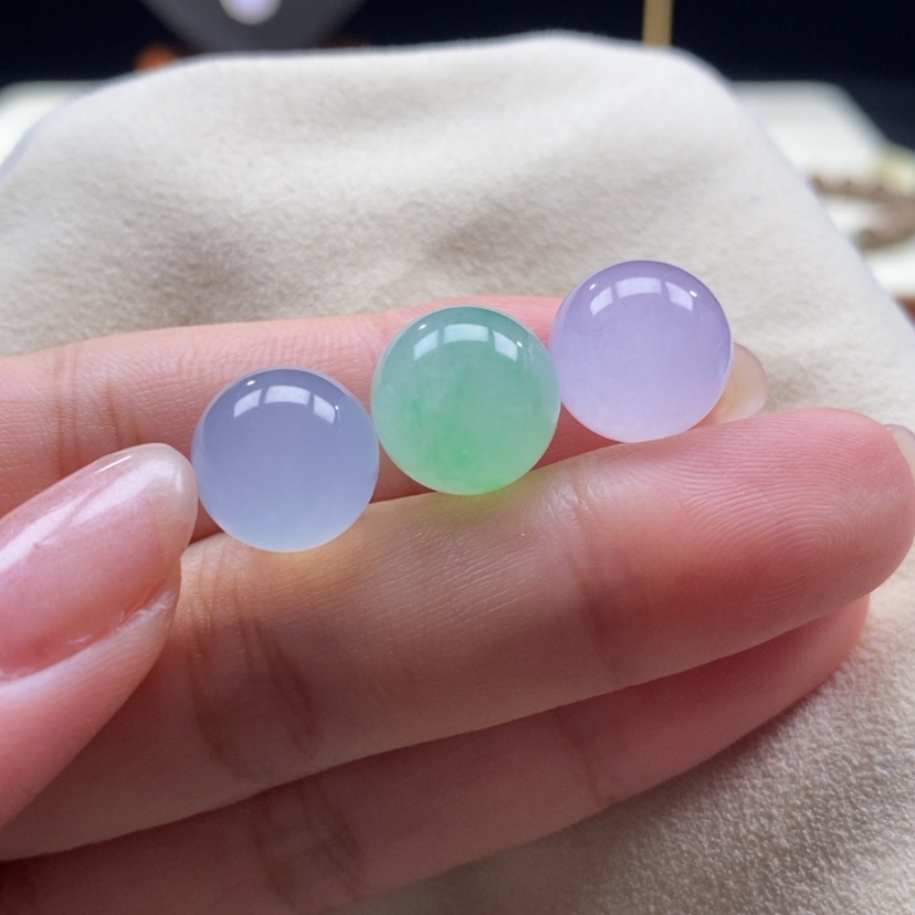 【闪购商品】翡翠颈饰未镶嵌翡翠三彩冰淡底卡12+一手出