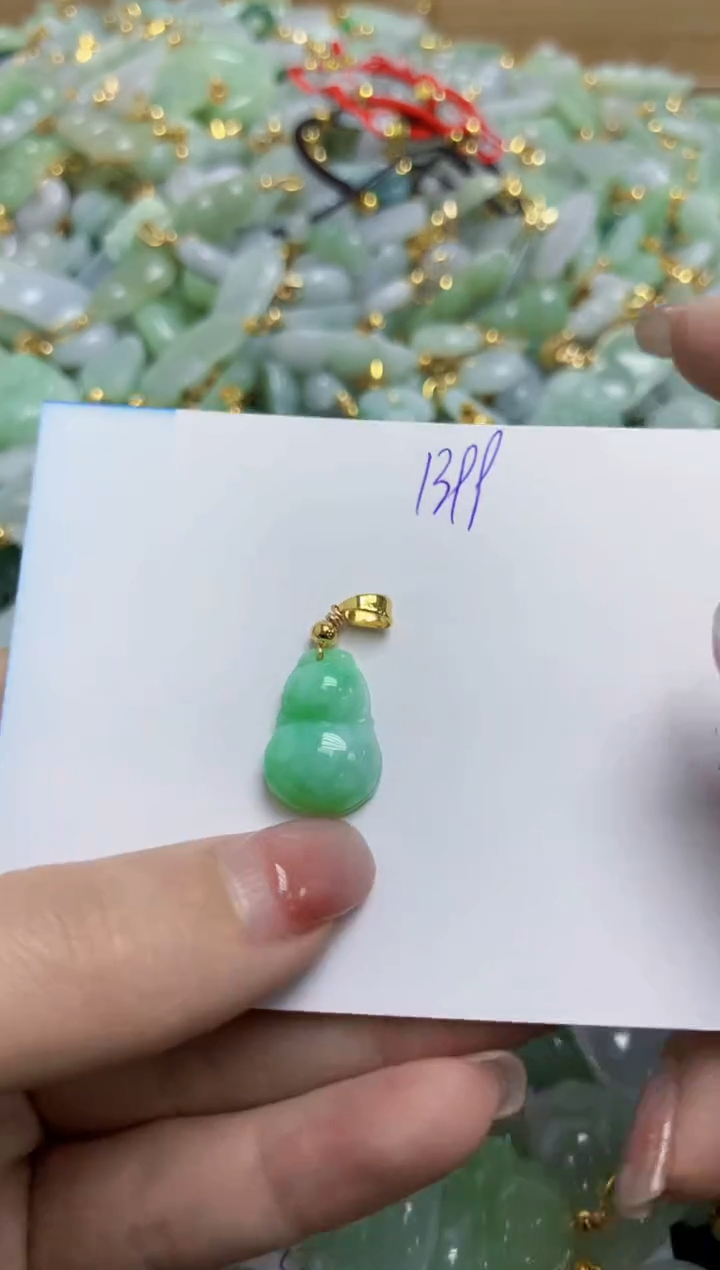 【闪购商品】翡翠挂件合金天然缅甸翡翠A货