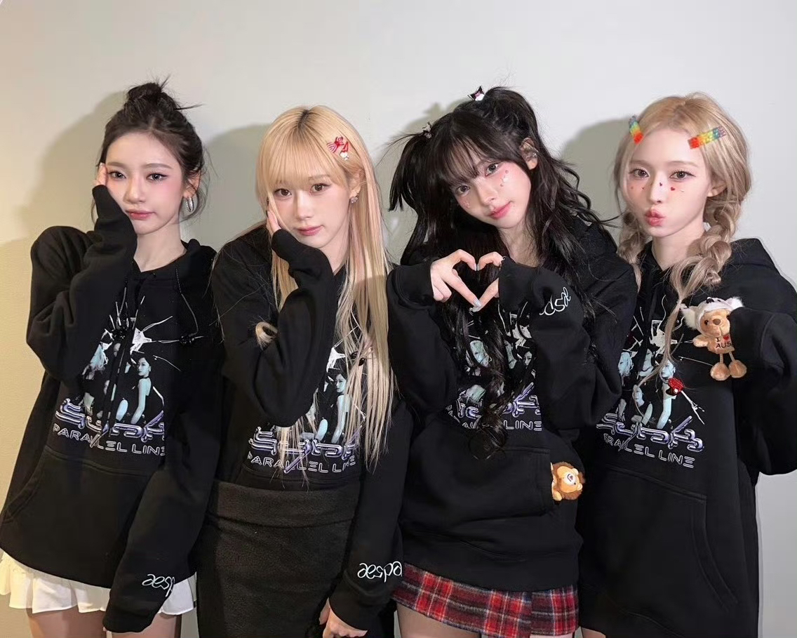 9.9/6c  女团复刻小卡ccl 非官非厂