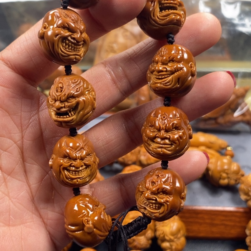 【闪购商品】橄榄核雕美****?
