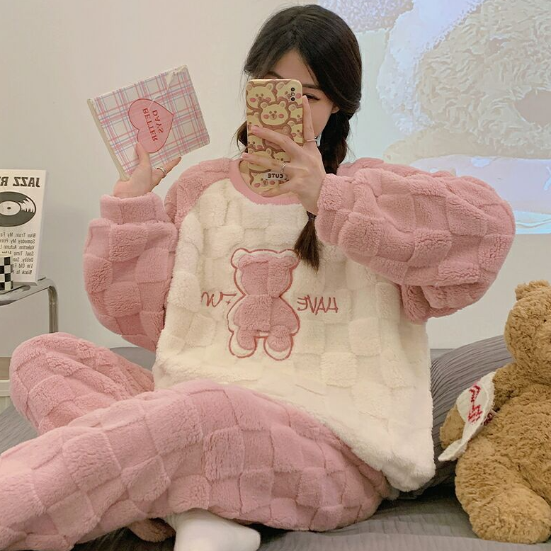 2025冬天新款加厚绒保暖长袖卡通可爱冬季可爱女士加厚睡衣套装