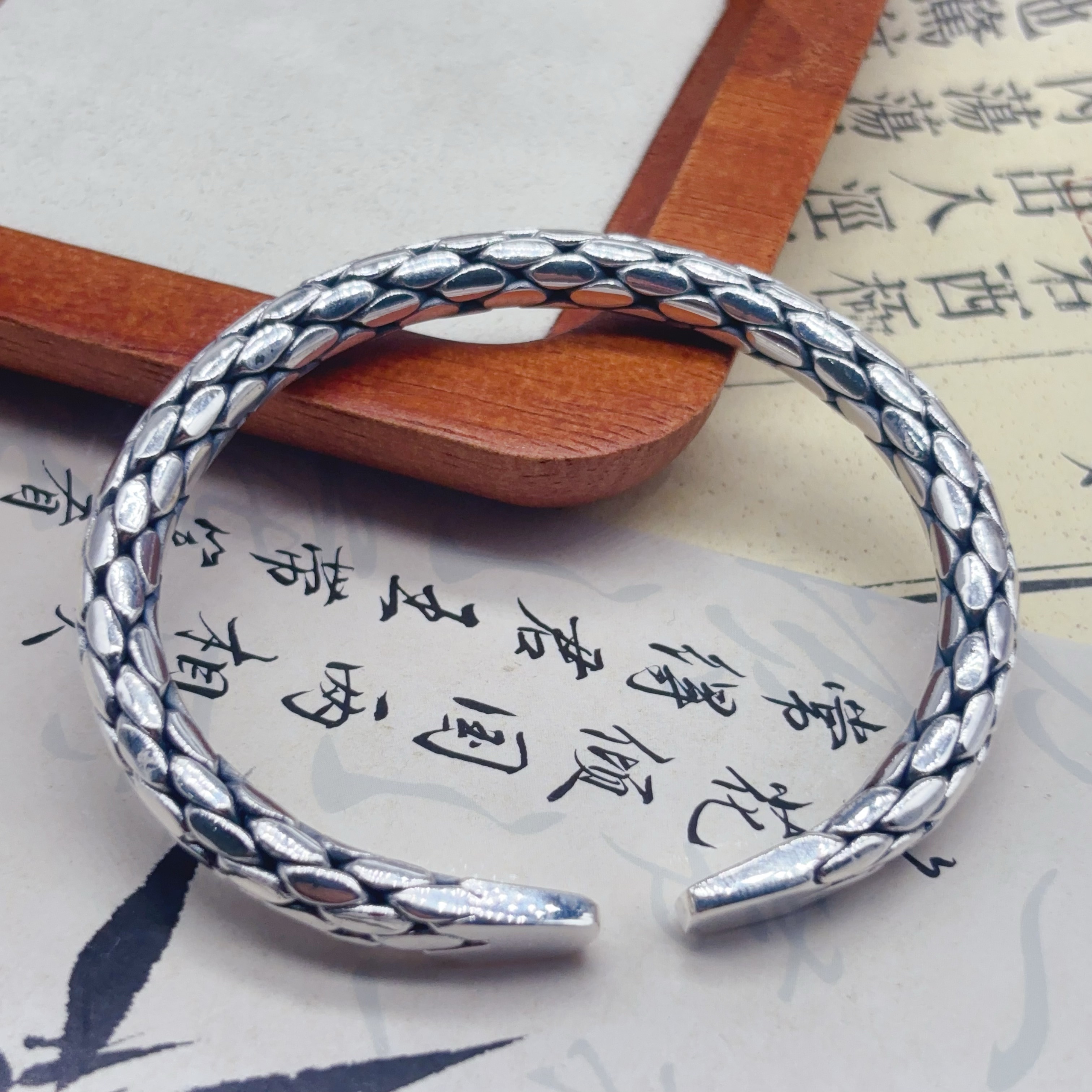 足银手镯 足银999.9时尚细纹龙鳞银手镯银饰品复古