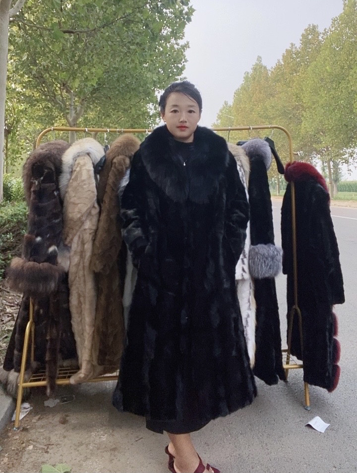 女装服装时尚女款皮大衣翻领大码冬季外套加厚女士黑色气质秋冬