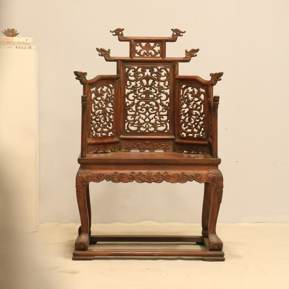 龙头椅镂空雕双龙捧寿三弯虎爪腿带托泥整体制式雍容华贵