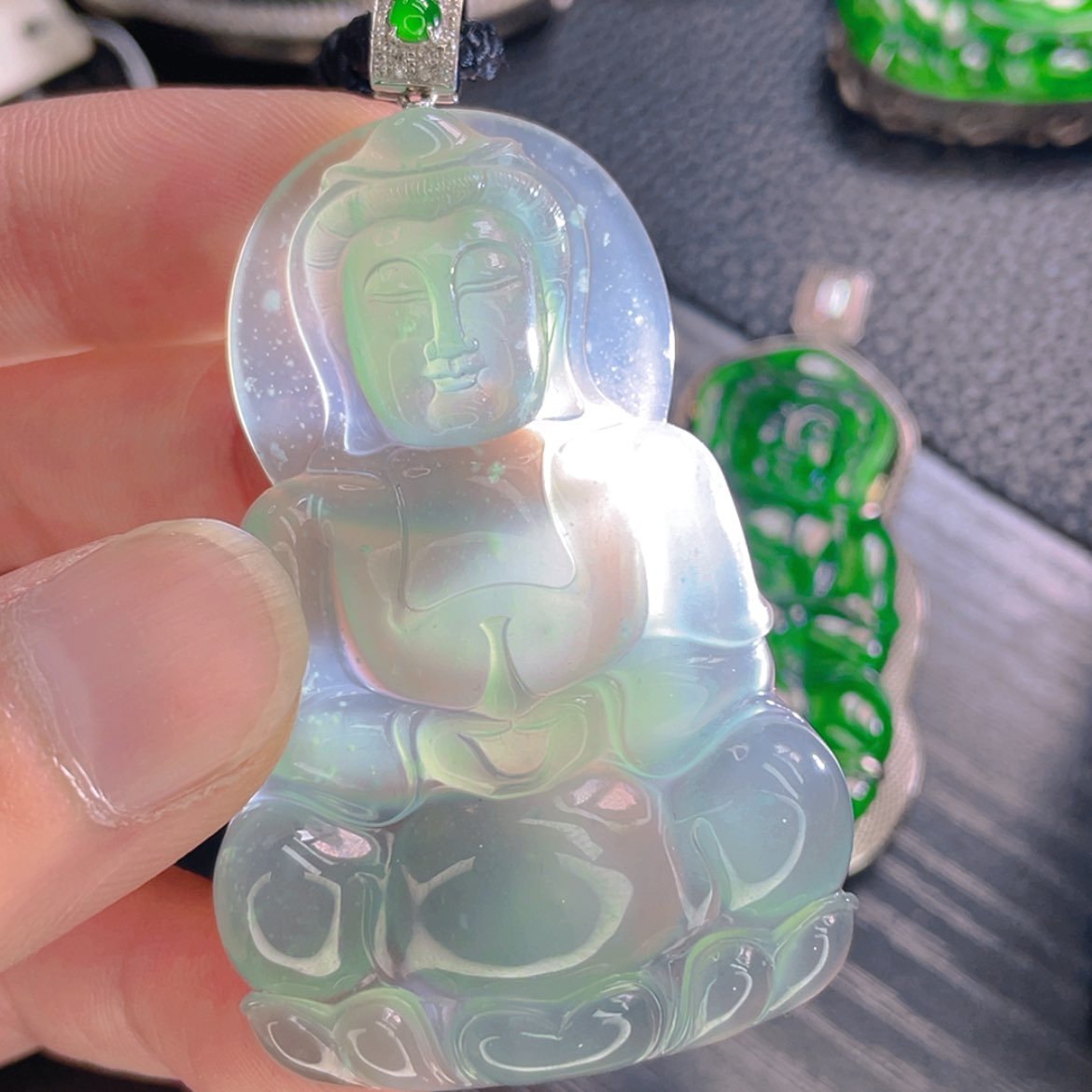 【闪购商品】翡翠颈饰18K金镶嵌78