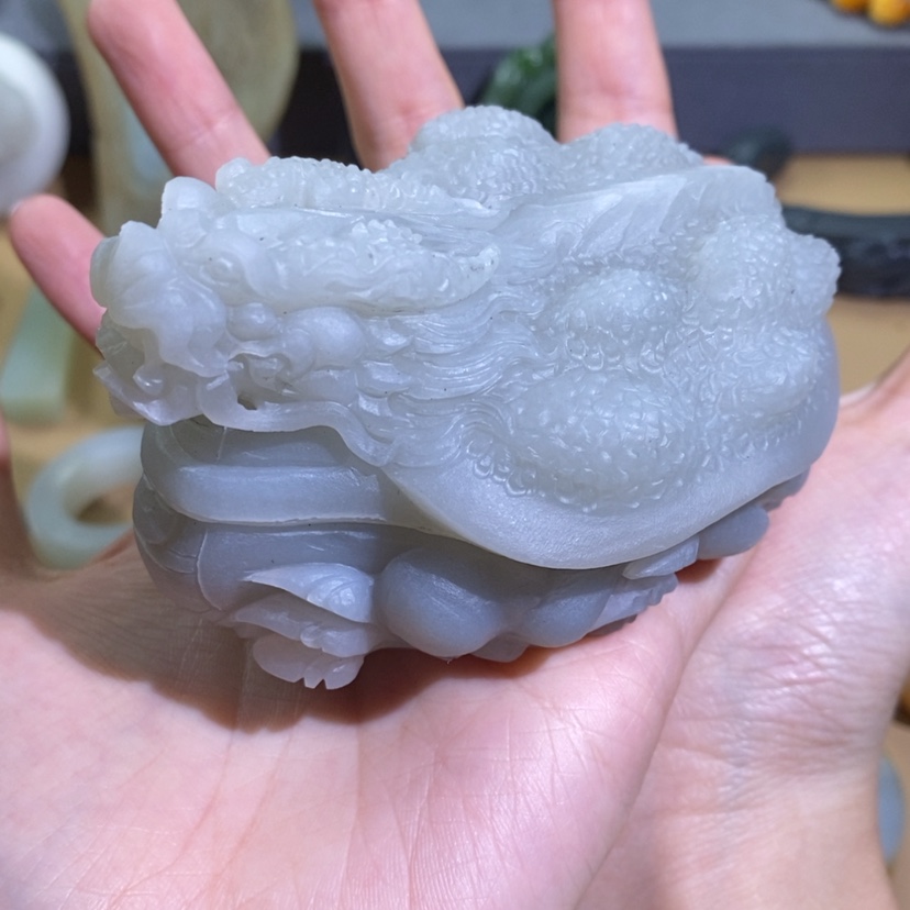 【闪购商品】和田玉颈饰未镶嵌觉****言