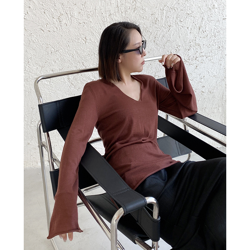 Z老板RO宽松版型直筒T恤女纯色上衣v领肌理变化黑色打底衫女