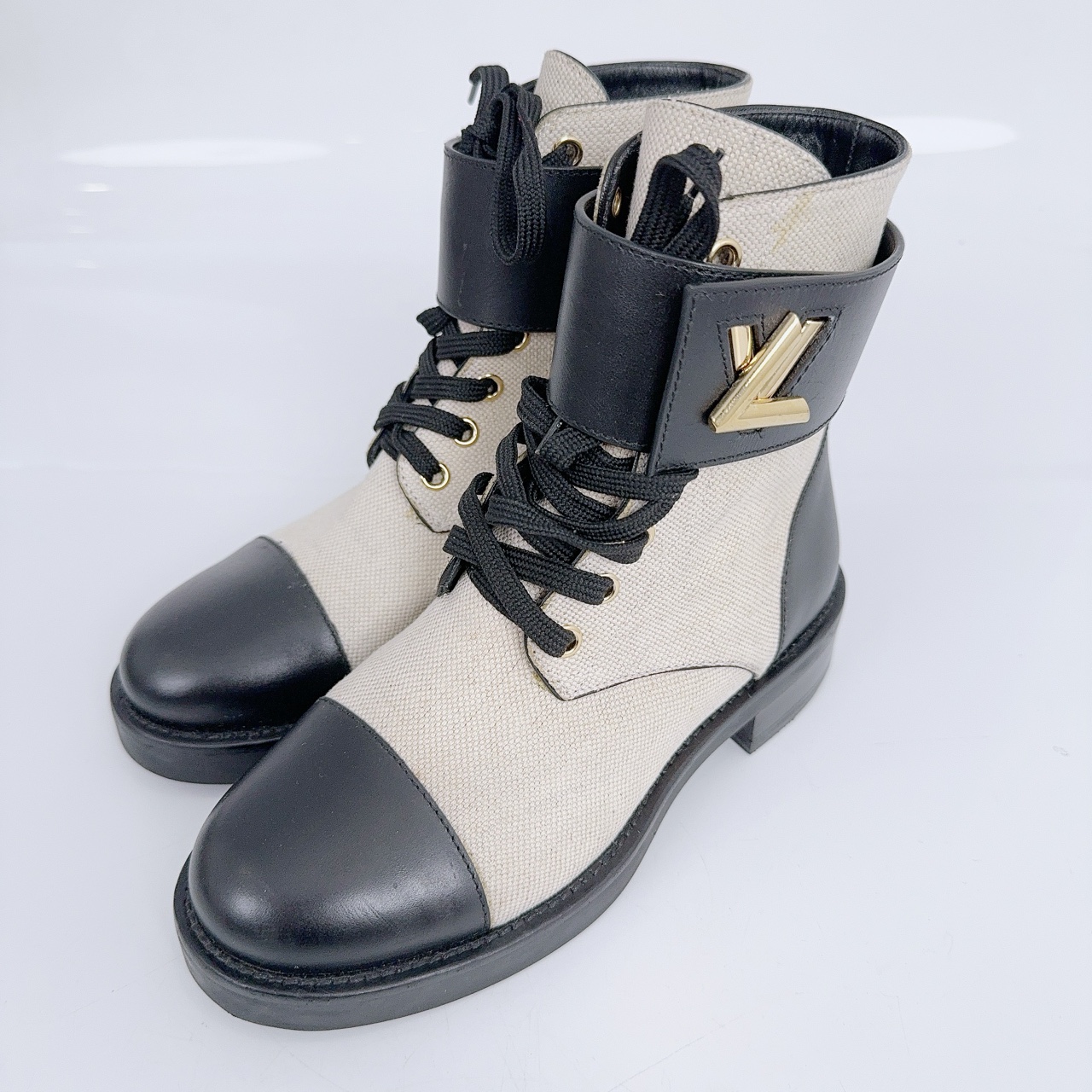 35码/LV/路易威登 马丁靴/98新/jm08336