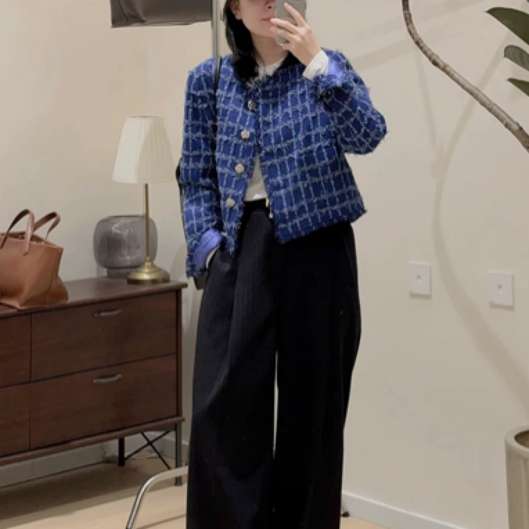 国内品牌24款秋冬时尚休闲圆领设计香风外套