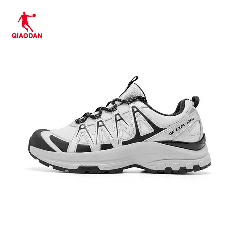 乔丹女鞋冬季户外鞋子2025新款运动保暖防滑越野跑鞋QDF192244912