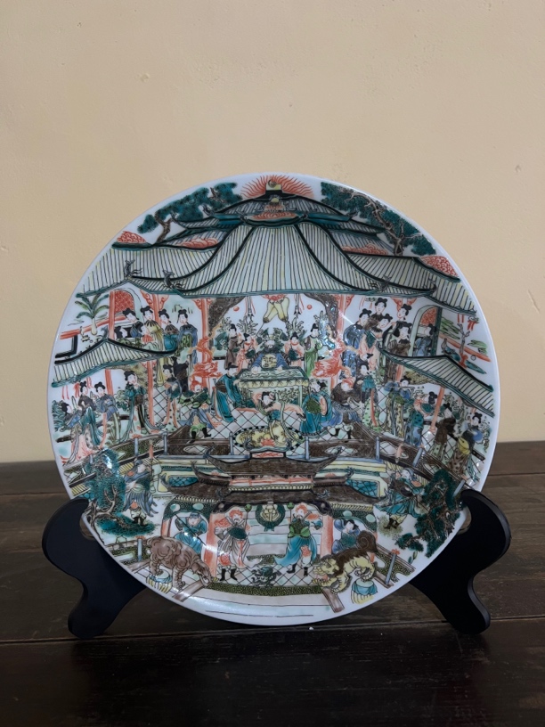 五彩宫廷宴舞图赏盘