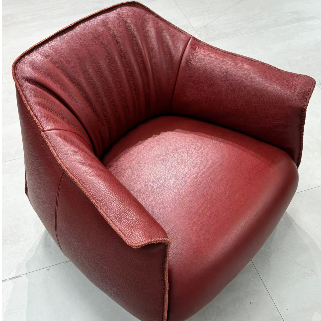 飞亚特传承饺子椅全皮单人沙发意式极简单人椅