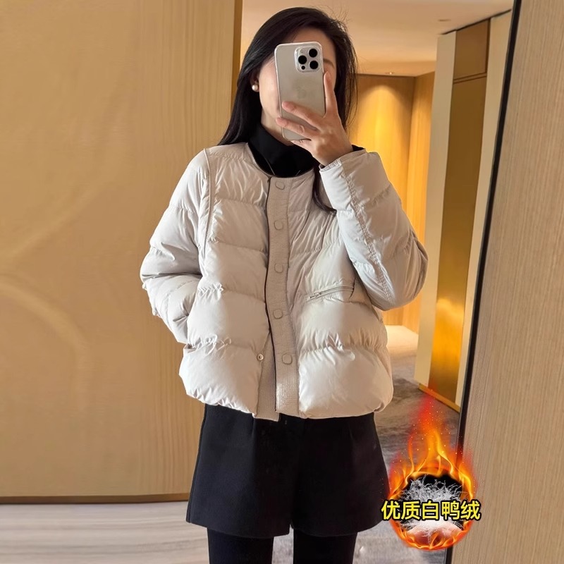 时尚撞色轻薄短款羽绒服女2025冬季设计感长袖上衣保暖白鸭绒外套