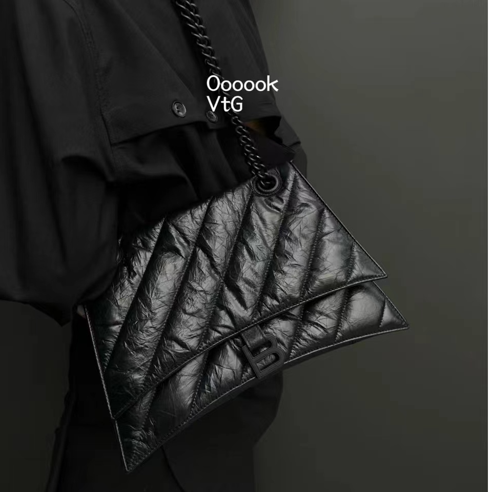 95新 Balenciaga/巴黎世家 CS5184/crush中号黑色/斜挎包
