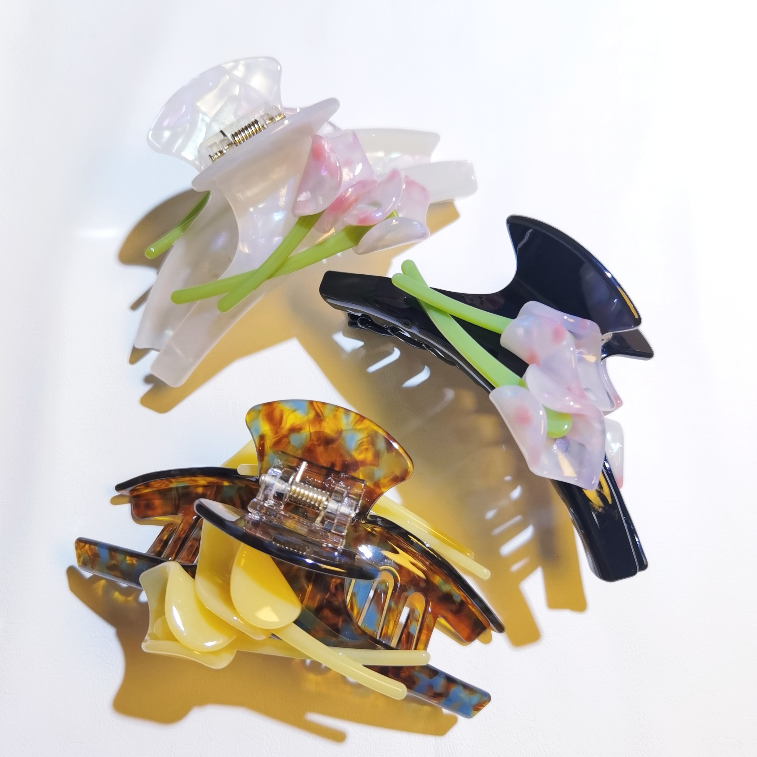 郁金香醋酸花朵抓夹女2024新款高级感发夹后脑勺大号鲨鱼夹头饰