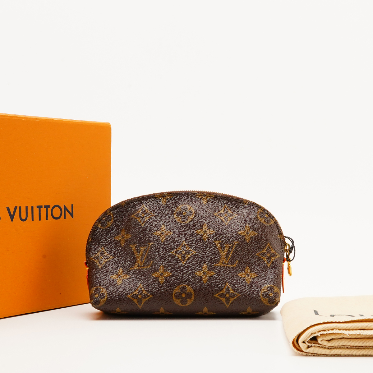 95新 LouisVuitton/路易威登 【白菜】中古贝壳化妆包/换配皮