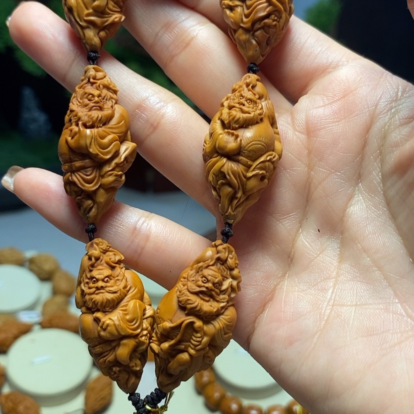 【闪购商品】橄榄核吊坠