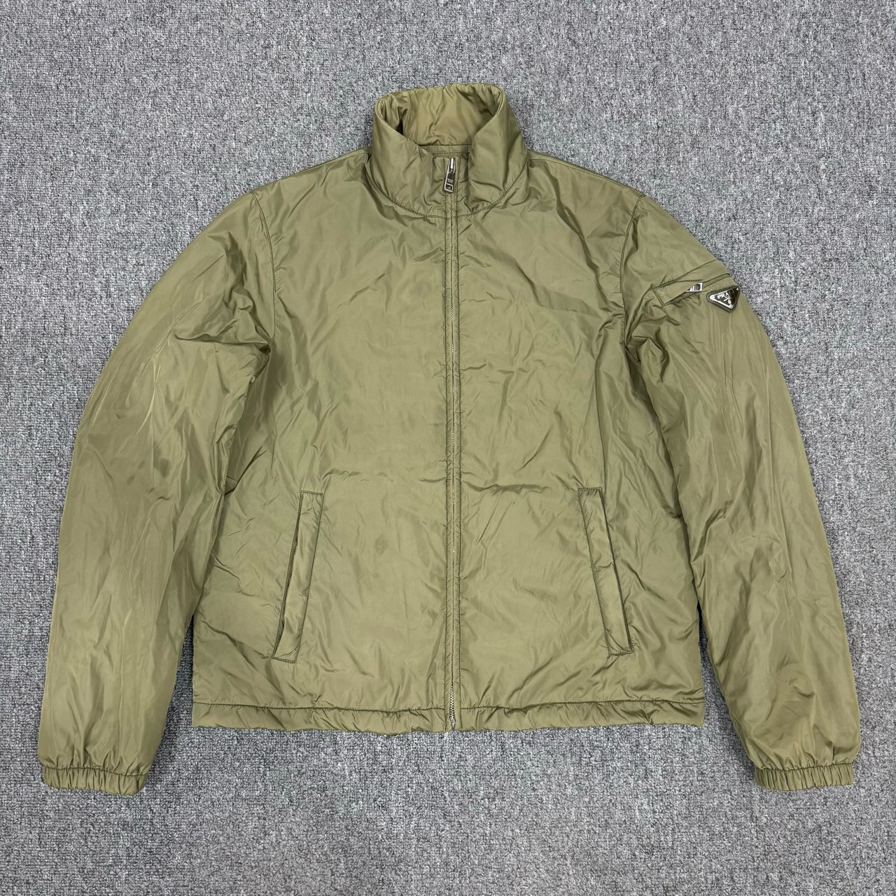 Prada普拉达 绿色三角标棉服夹克外套 48码98新 9670180
