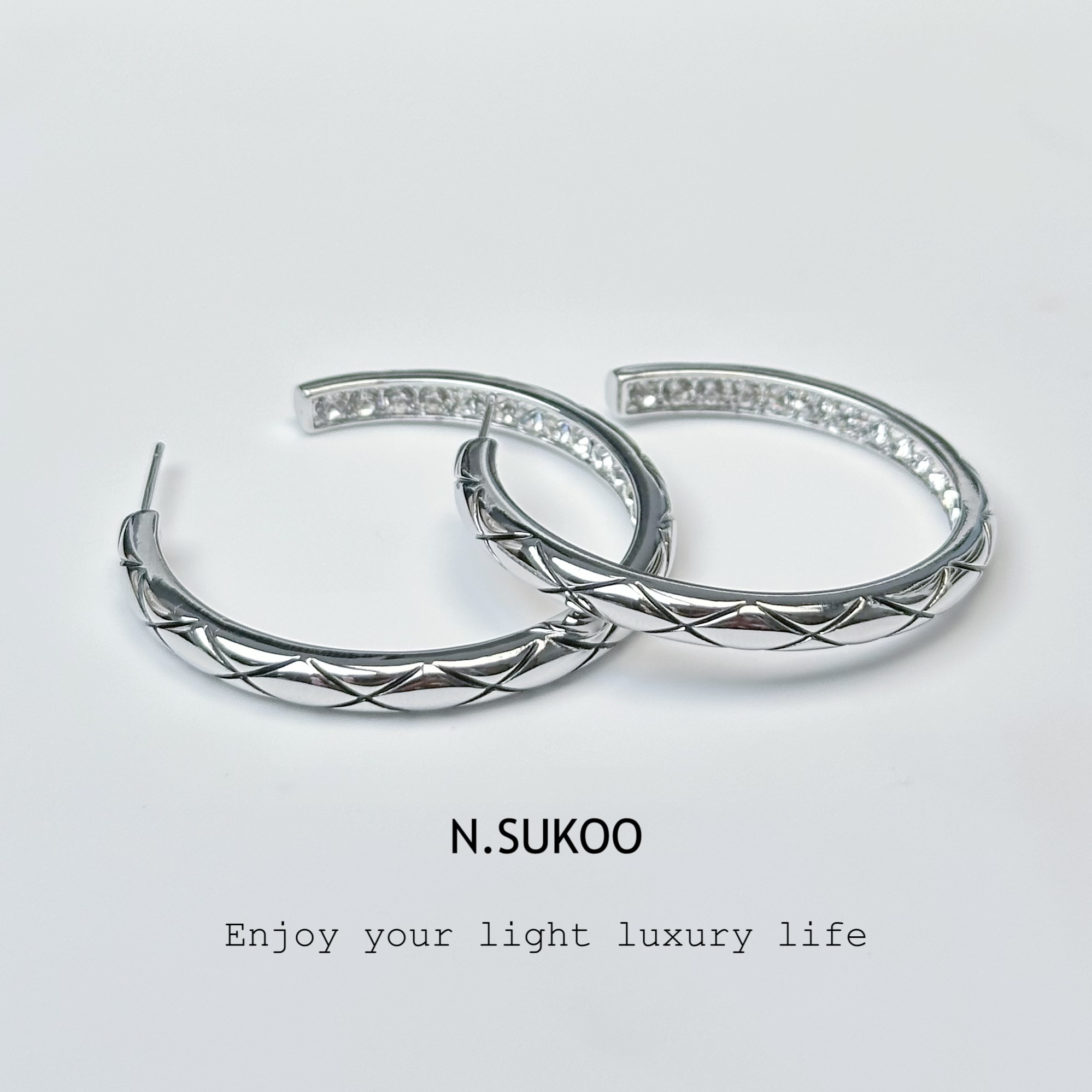 铜合金合成锆石耳饰 E0473时尚小香风复古个性冷淡风欧美气质耳圈